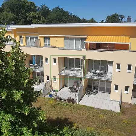 Апартаменты I27 *